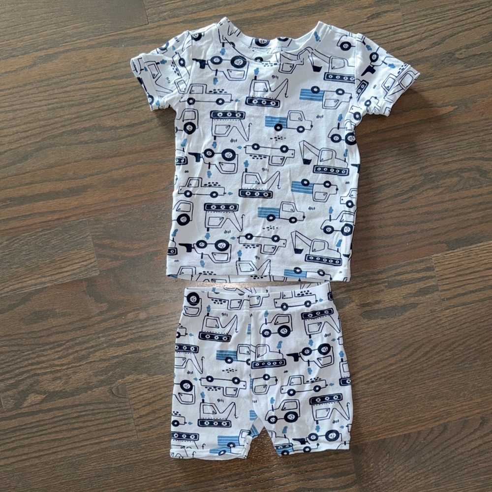 Old Navy Blue Construction Trucks Short Pajama Set | 3T - Picture 2 of 11
